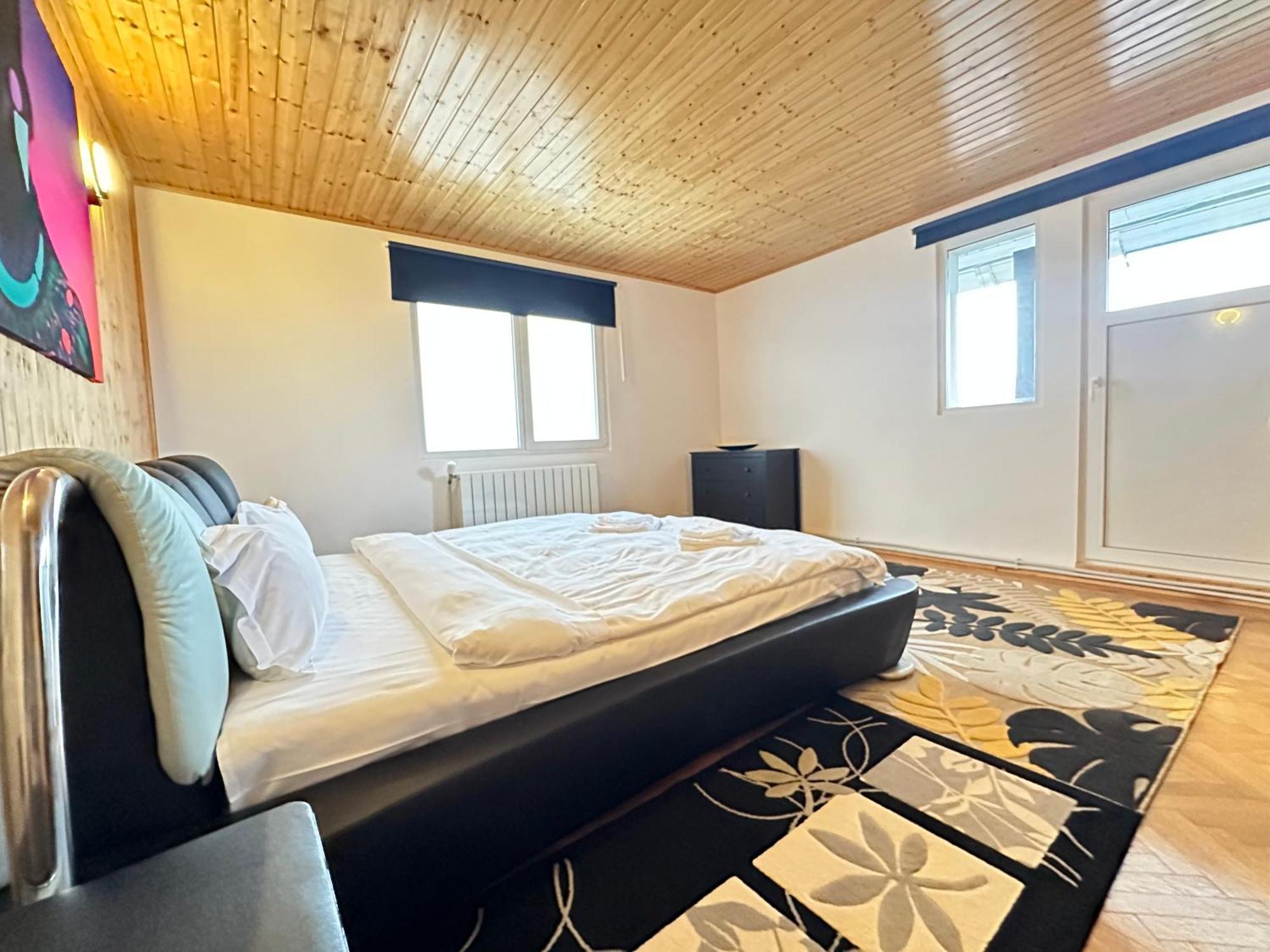 Prater House Mountain View Villa Moieciu de Jos Bagian luar foto