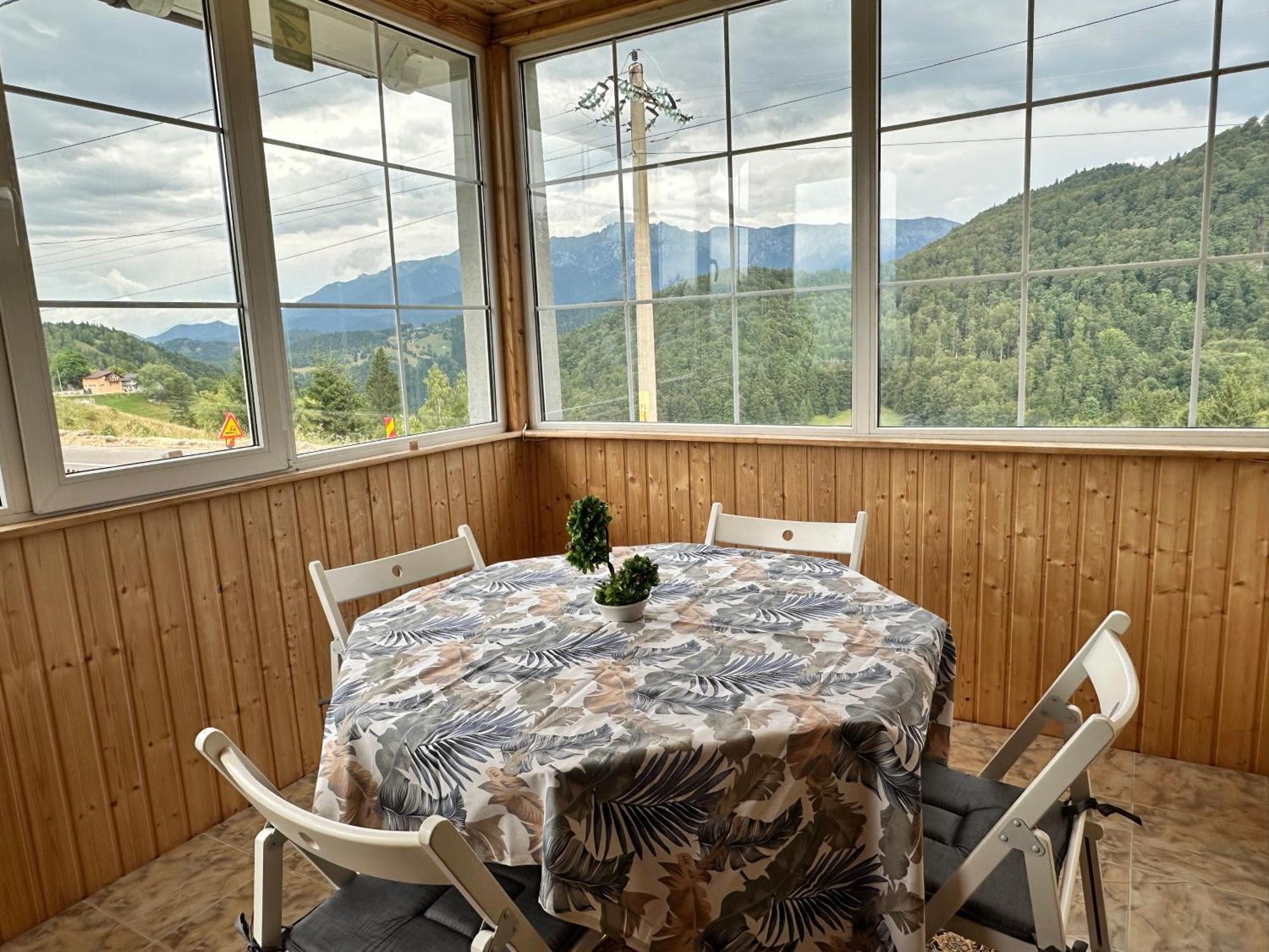 Prater House Mountain View Villa Moieciu de Jos Bagian luar foto